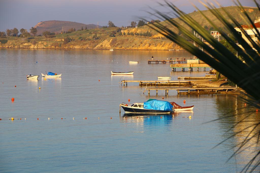 Foca Kumsal Hotel Exterior photo